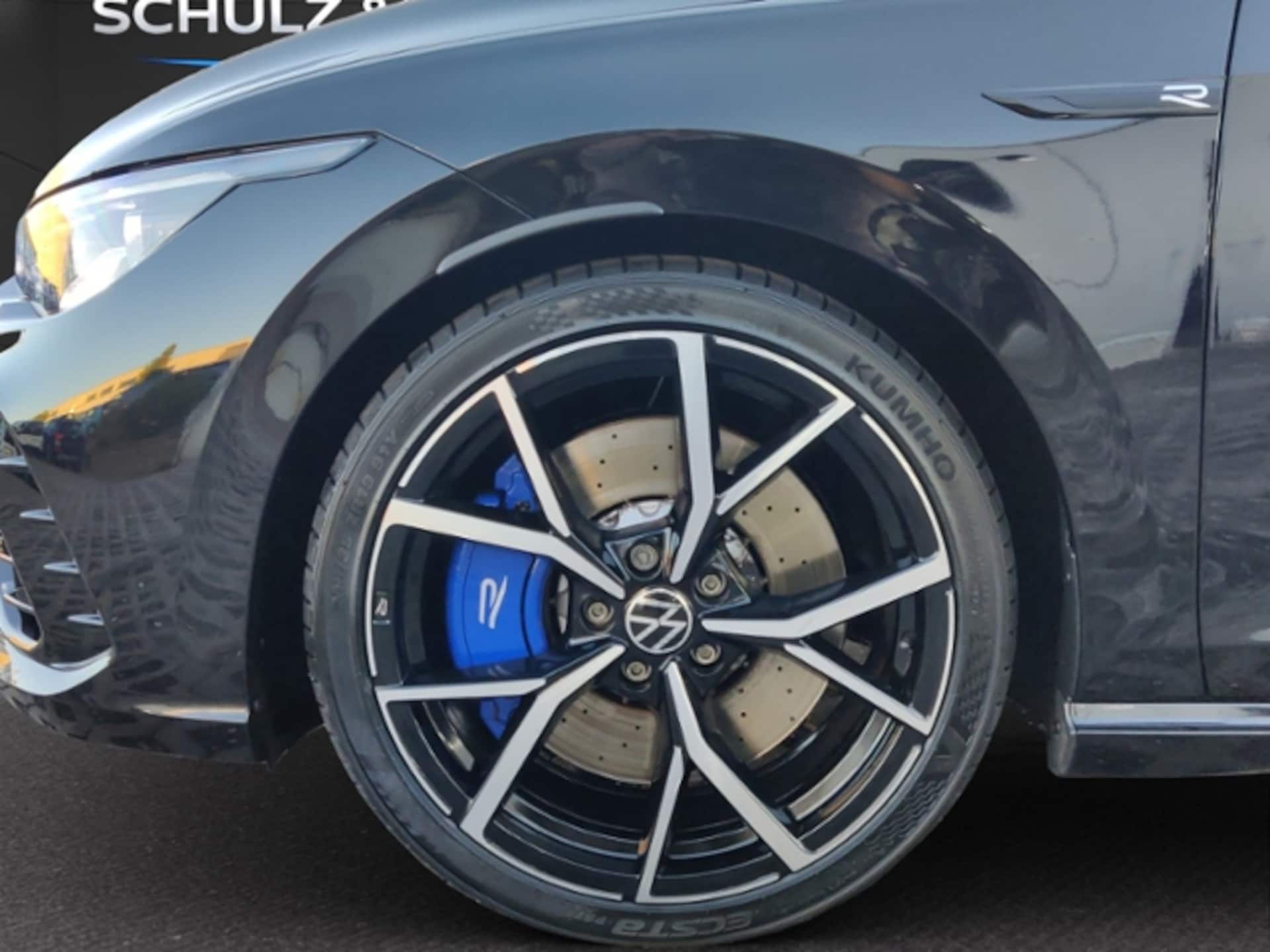 Volkswagen Golf R