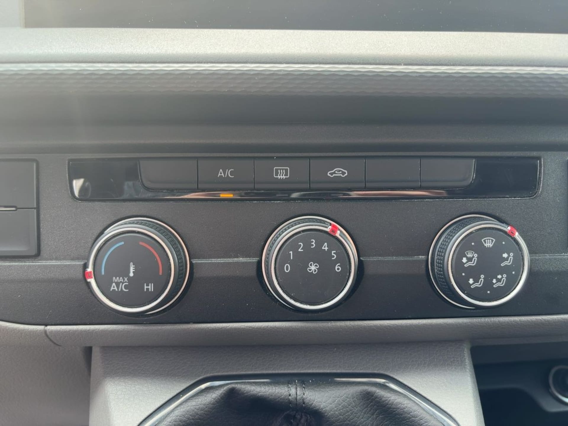 Volkswagen T6.1 Transporter Kasten kurzer Radstand