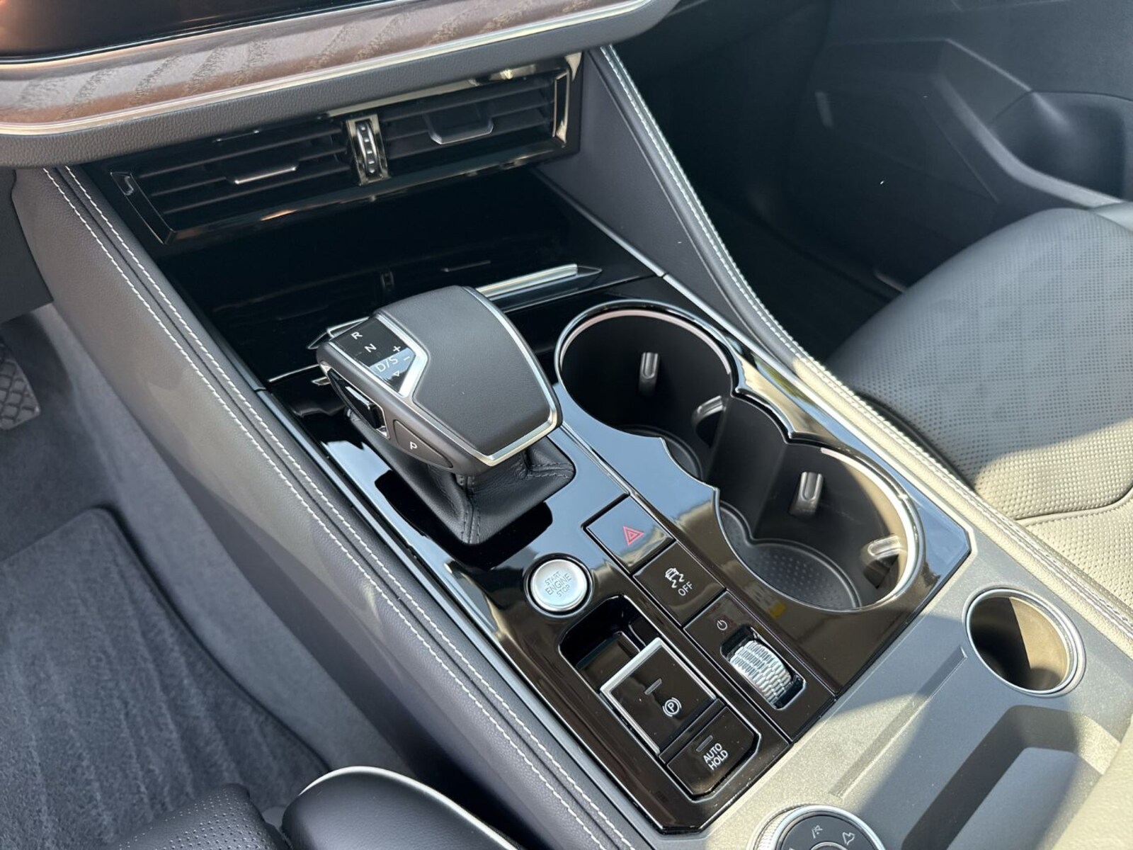 Volkswagen Touareg – Bild 10