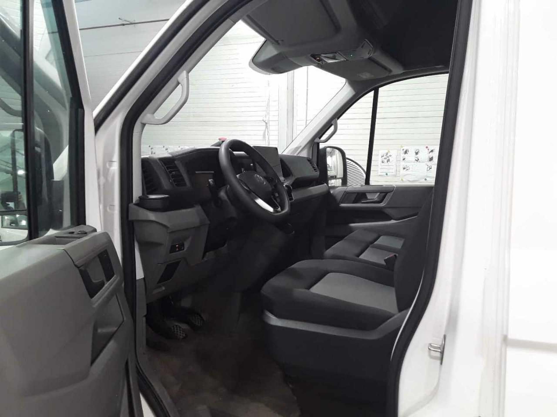 Volkswagen Crafter Kasten mittlerer Radstand