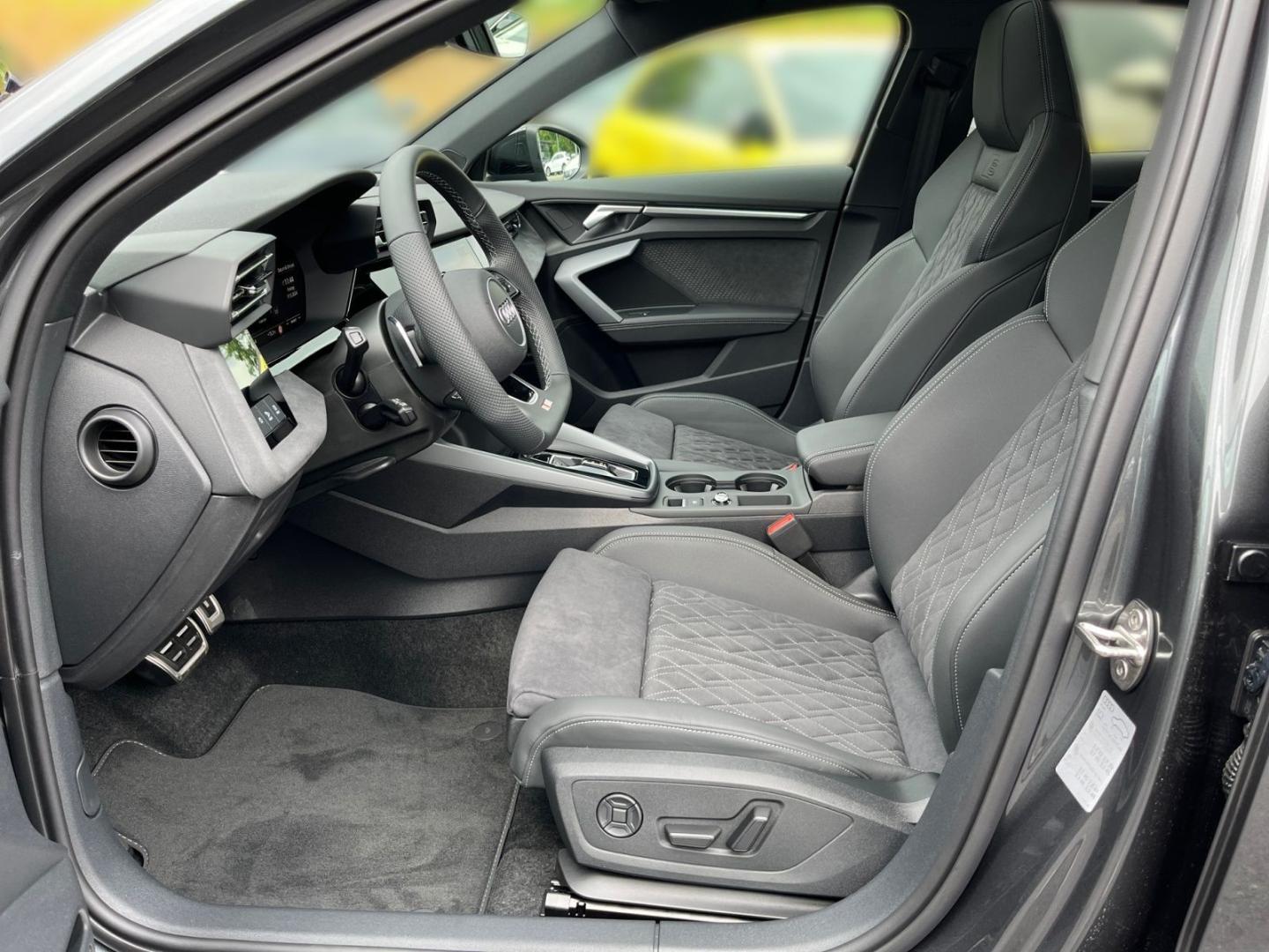 Image about Audi S3 Sportback TFSI quattro S tronic