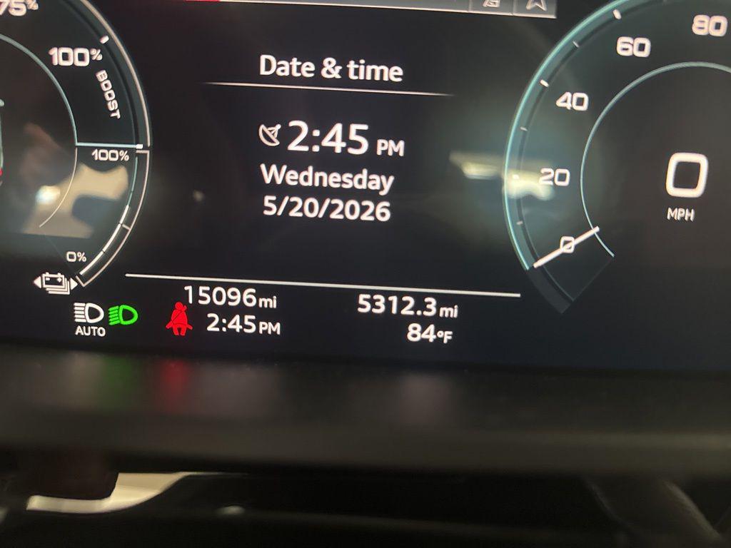 2024 Audi SQ8 e-tron 114 kWh Prestige quattro's photo