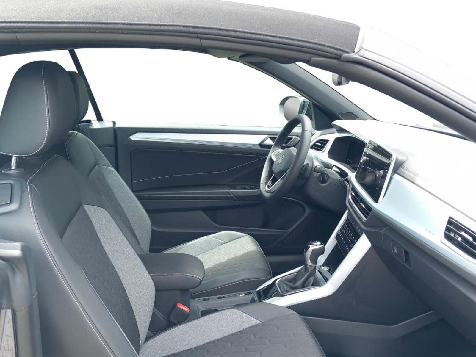 Volkswagen T-Roc Cabriolet – Bild 16