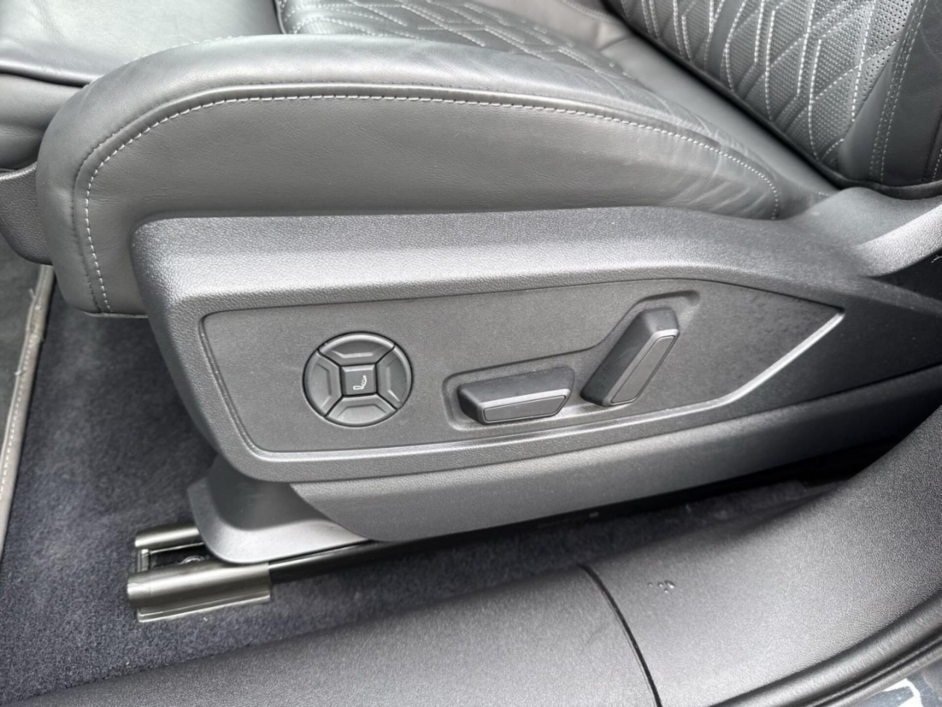 Audi SQ5 SUV