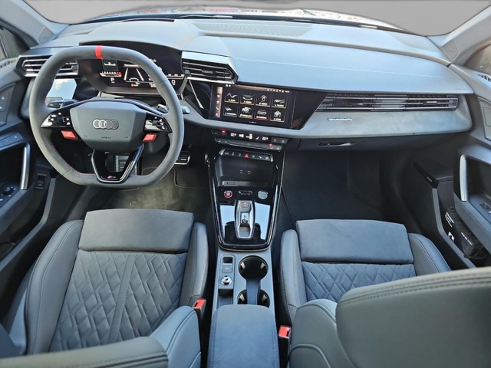 Audi RS 3 Limousine – Bild 9