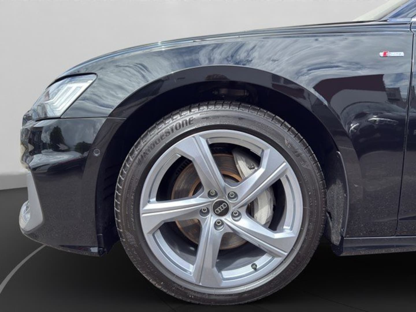 Bild über Audi A6 Avant S line 50 TDI quattro tiptronic - für weitere Informationen kontaktieren Sie den Audi Partner