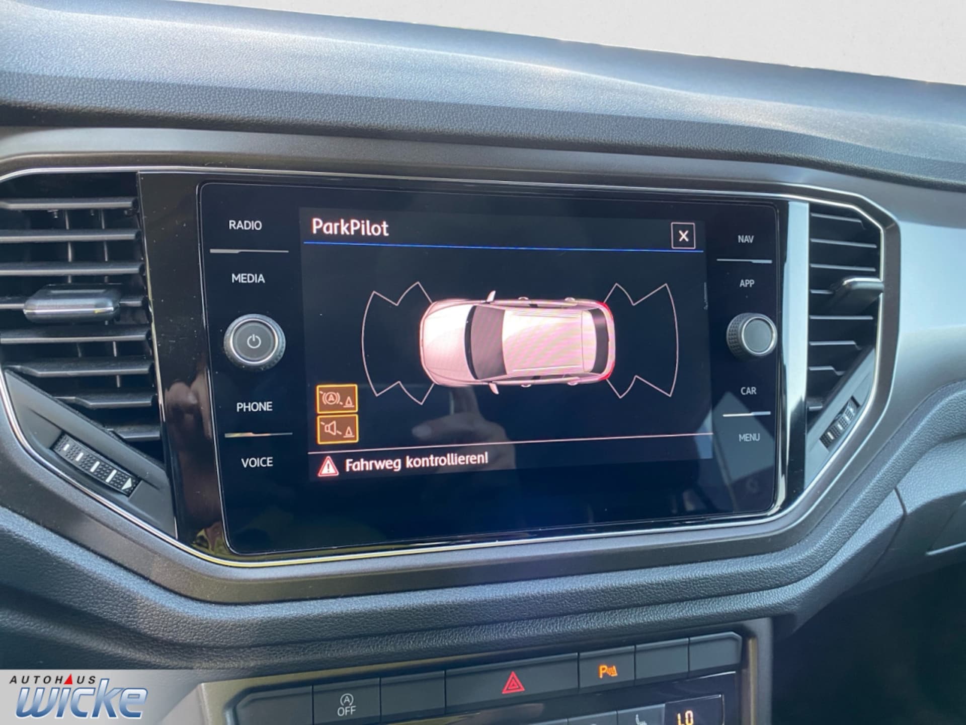 Volkswagen T-Roc Style