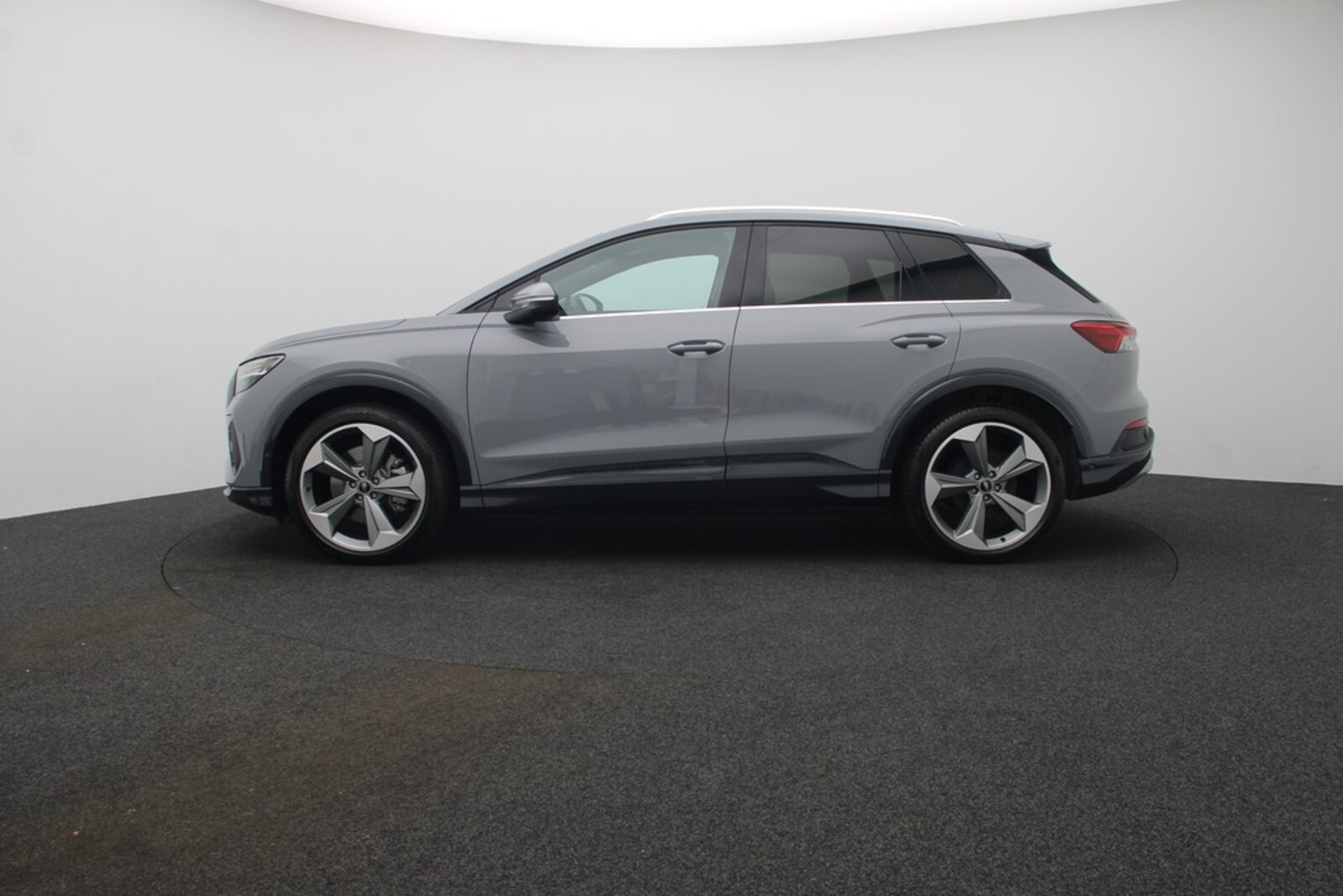 Audi Q4 e-tron – Bild 2