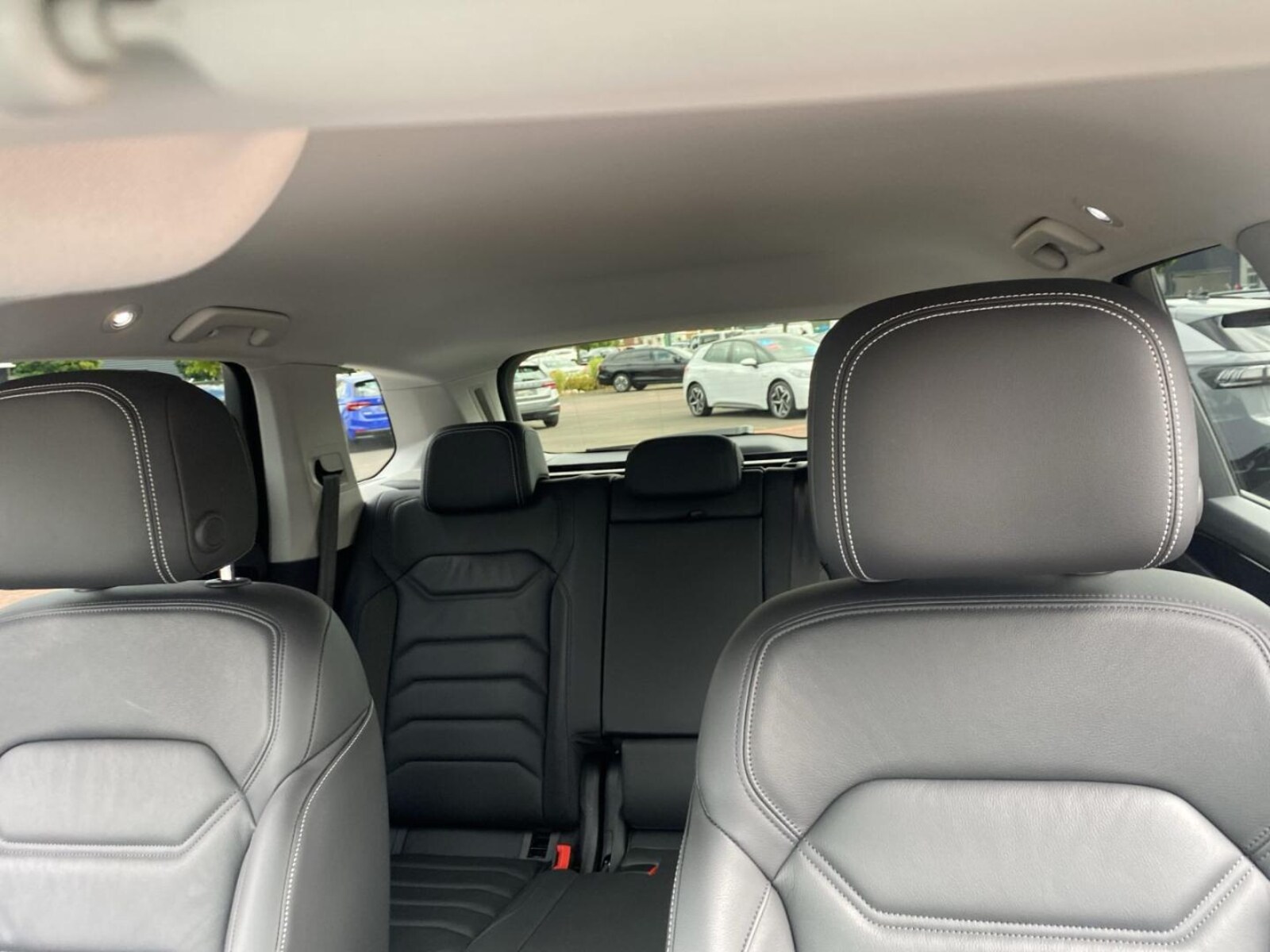 Volkswagen Touareg – Bild 9