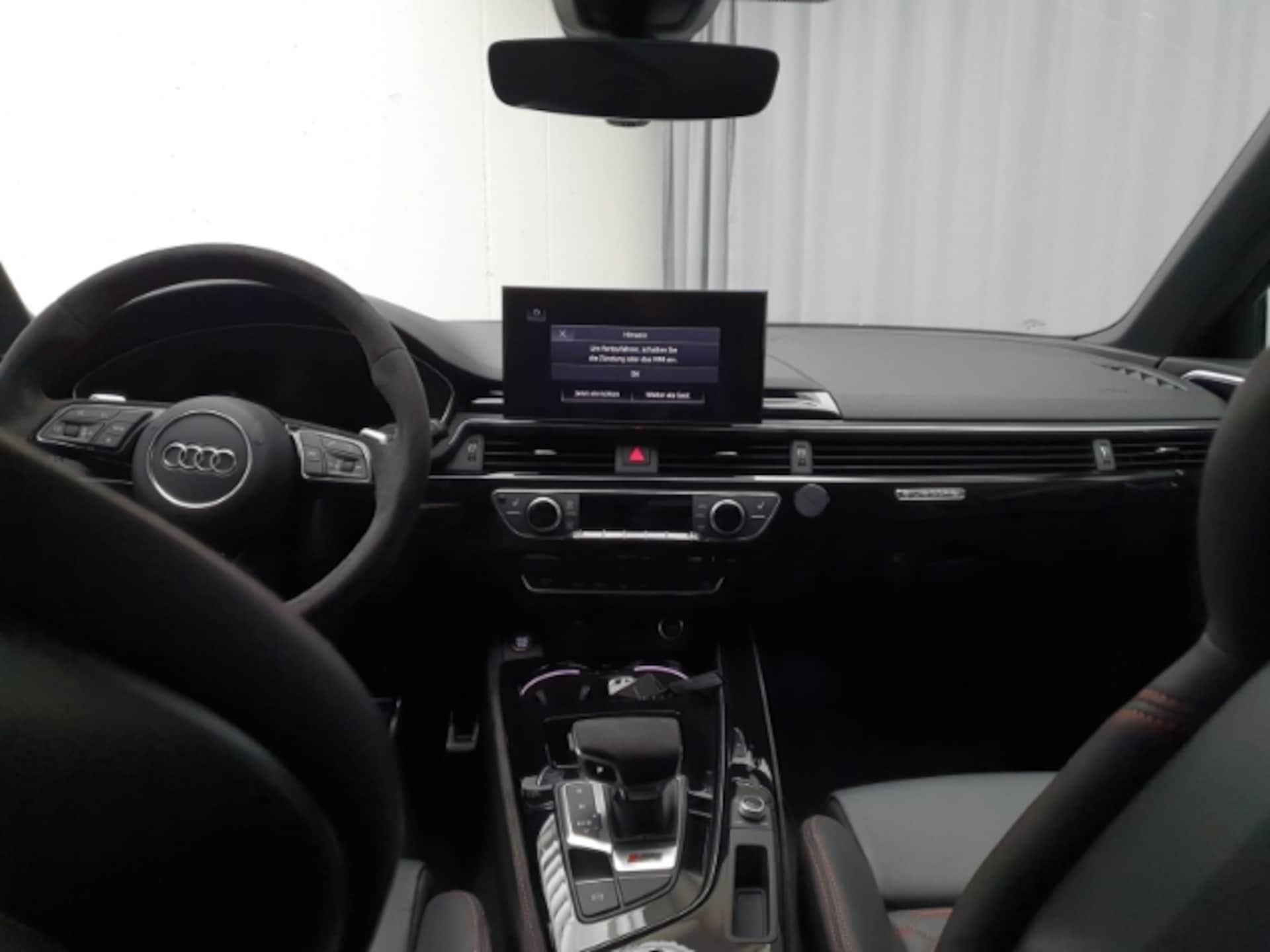 Audi RS 4 Avant