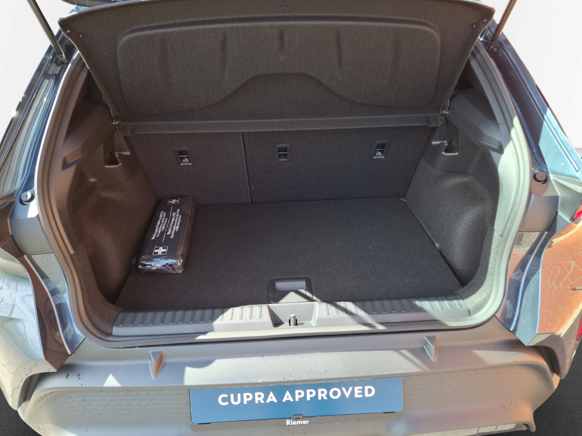 CUPRA Raval Endurance