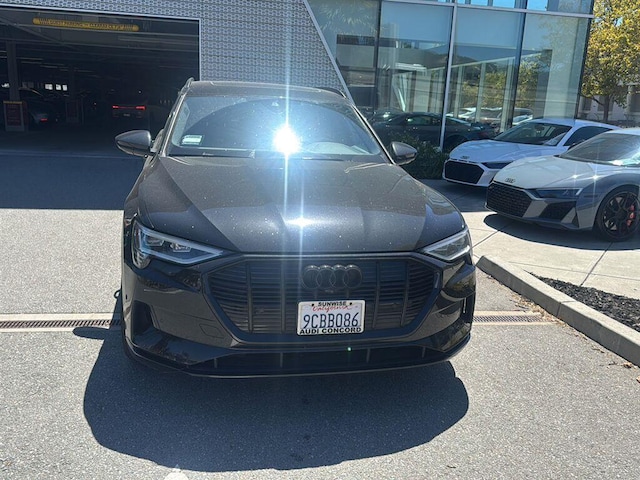 2022 Audi e-tron