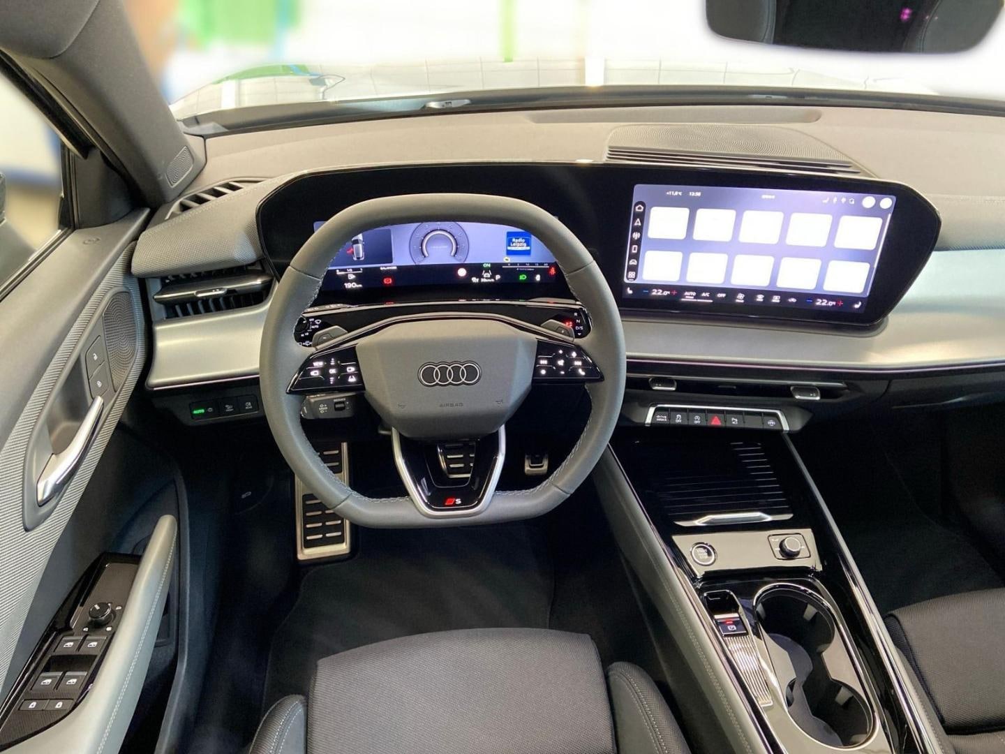 Bild über Audi Q3 Sportback TFSI quattro 150 kW S tronic - für weitere Informationen kontaktieren Sie den Audi Partner