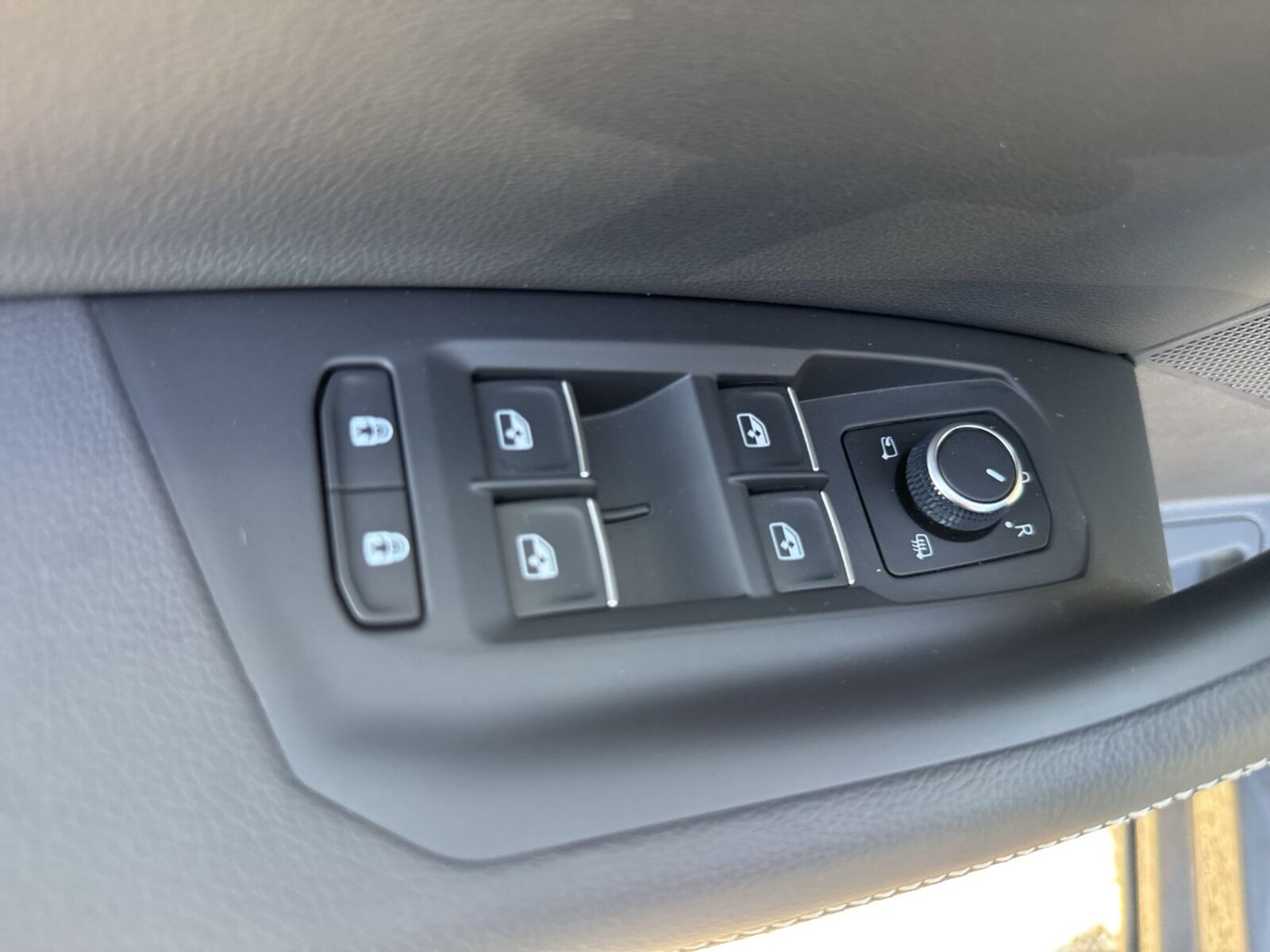 Volkswagen Touareg – Bild 15