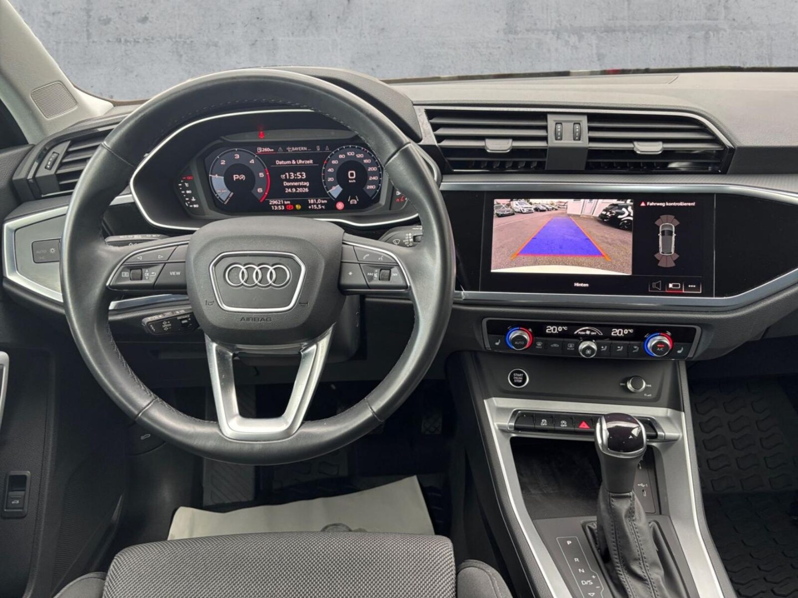 Audi Q3 – Bild 8
