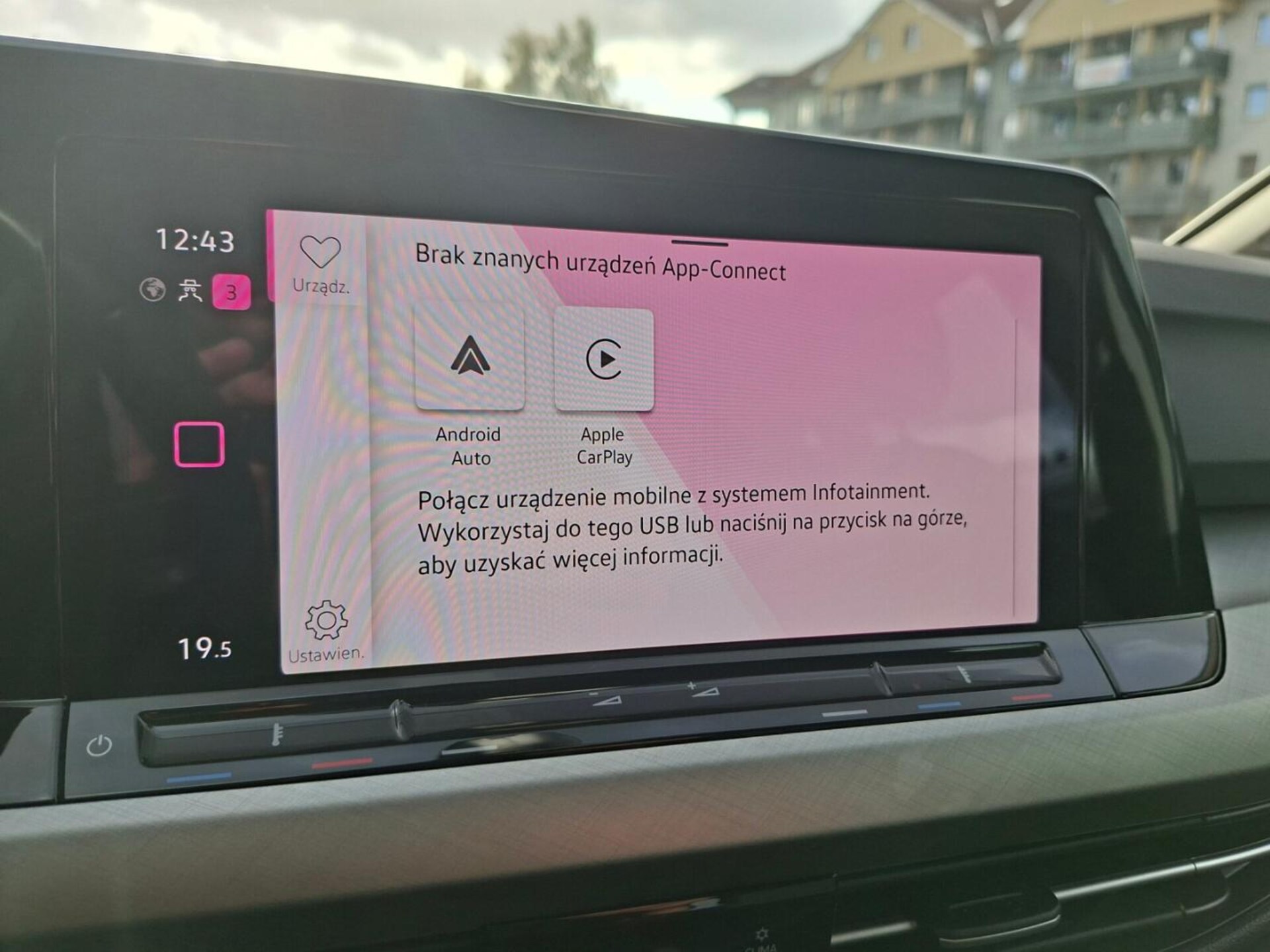Volkswagen Golf Variant Life