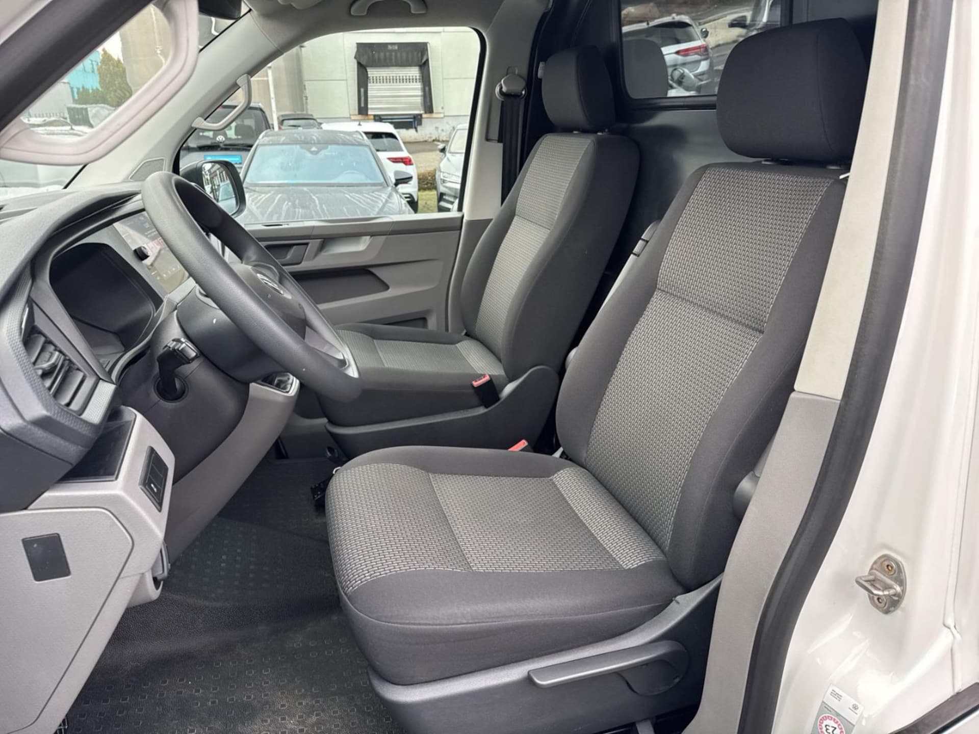 Volkswagen T6.1 Transporter Kasten kurzer Radstand