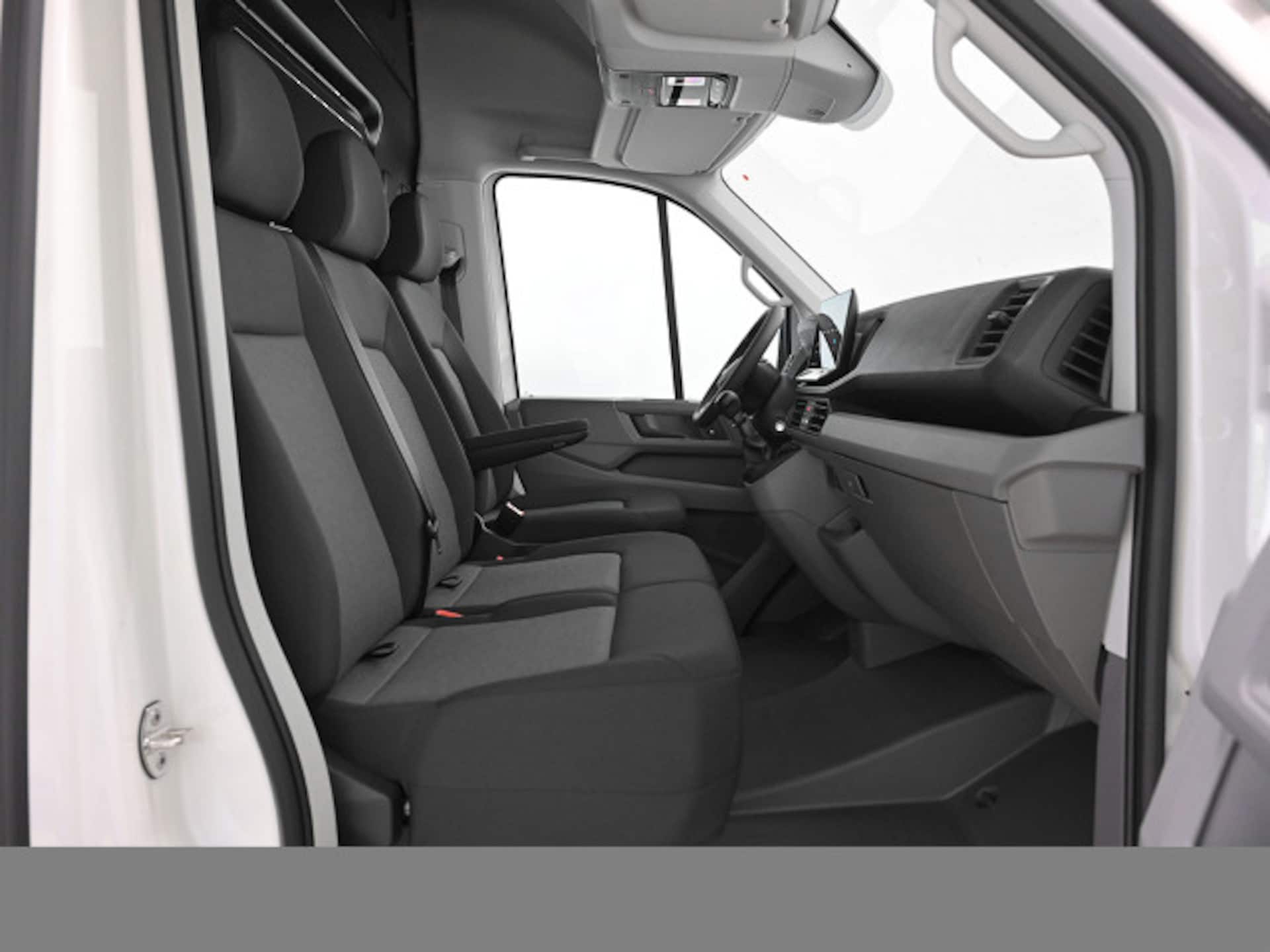 Volkswagen Crafter Kasten langer Radstand