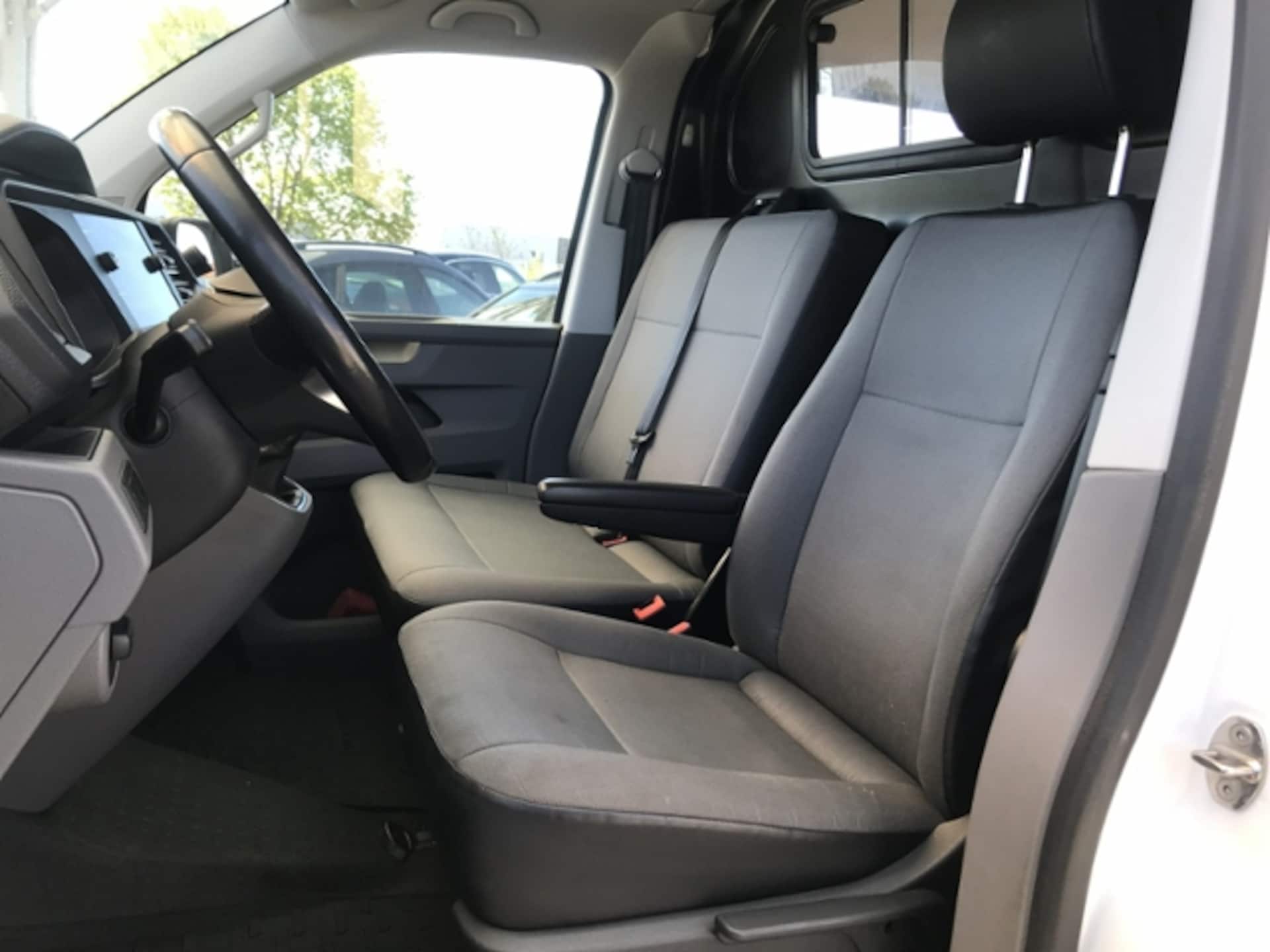 Volkswagen T6.1 Transporter Kasten langer Radstand