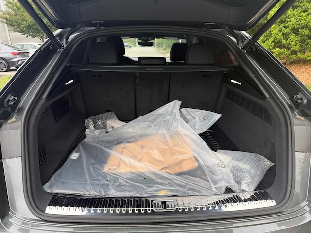 2026 Audi Q8 Premium Plus - Photo 15