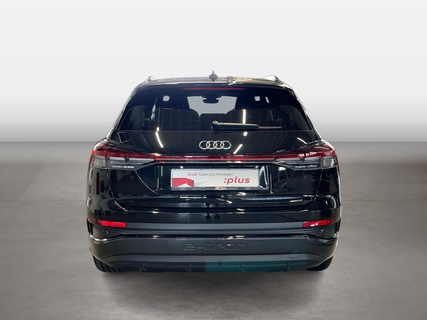 Bild über Audi Q4 e-tron 40 e-tron - für weitere Informationen kontaktieren Sie den Audi Partner