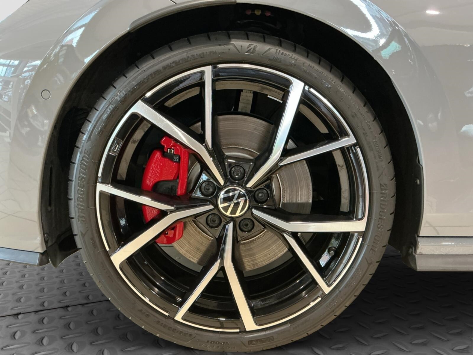 Volkswagen Golf – Bild 9