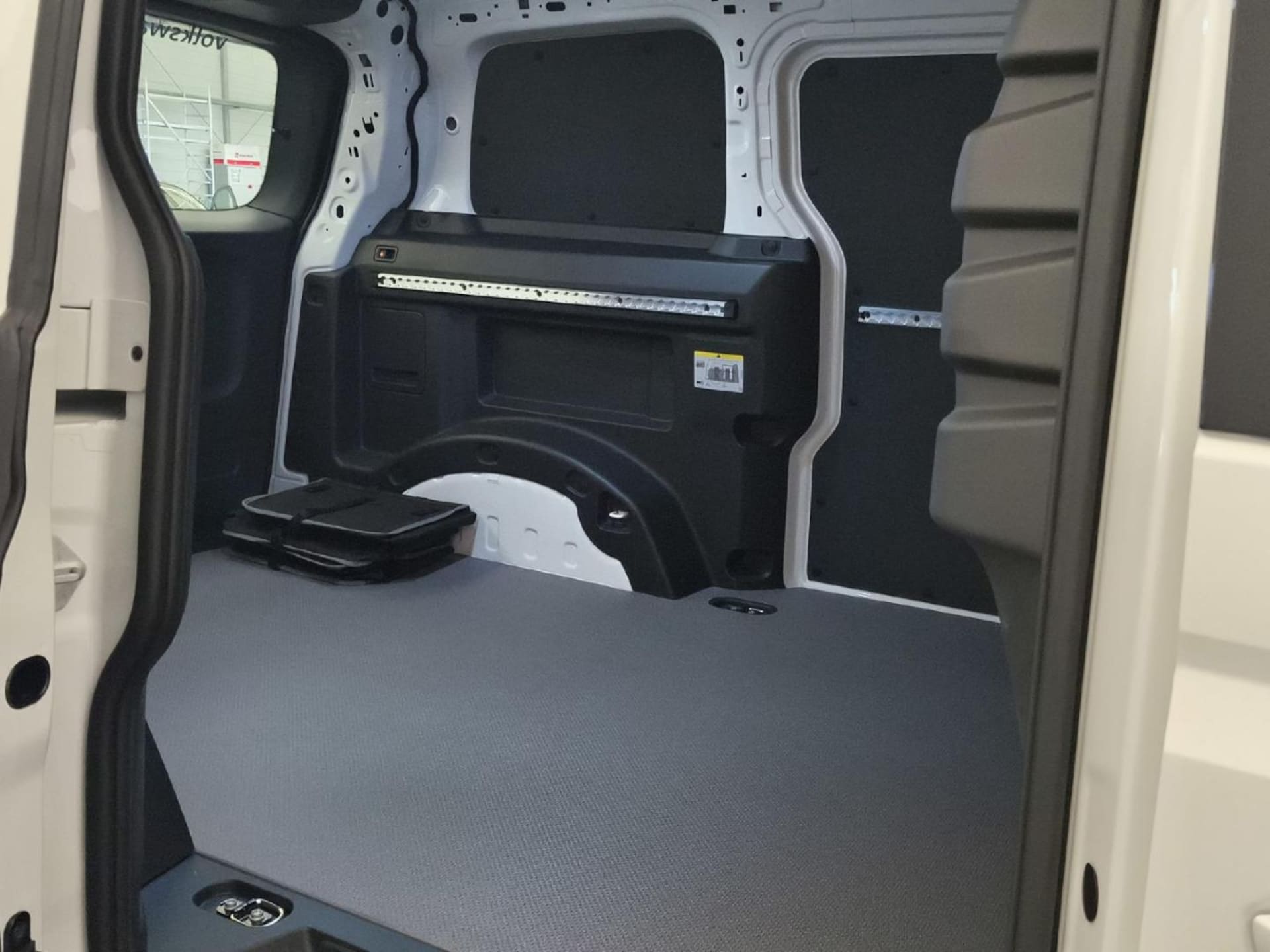 Volkswagen ID. Buzz Cargo Basis-Modell