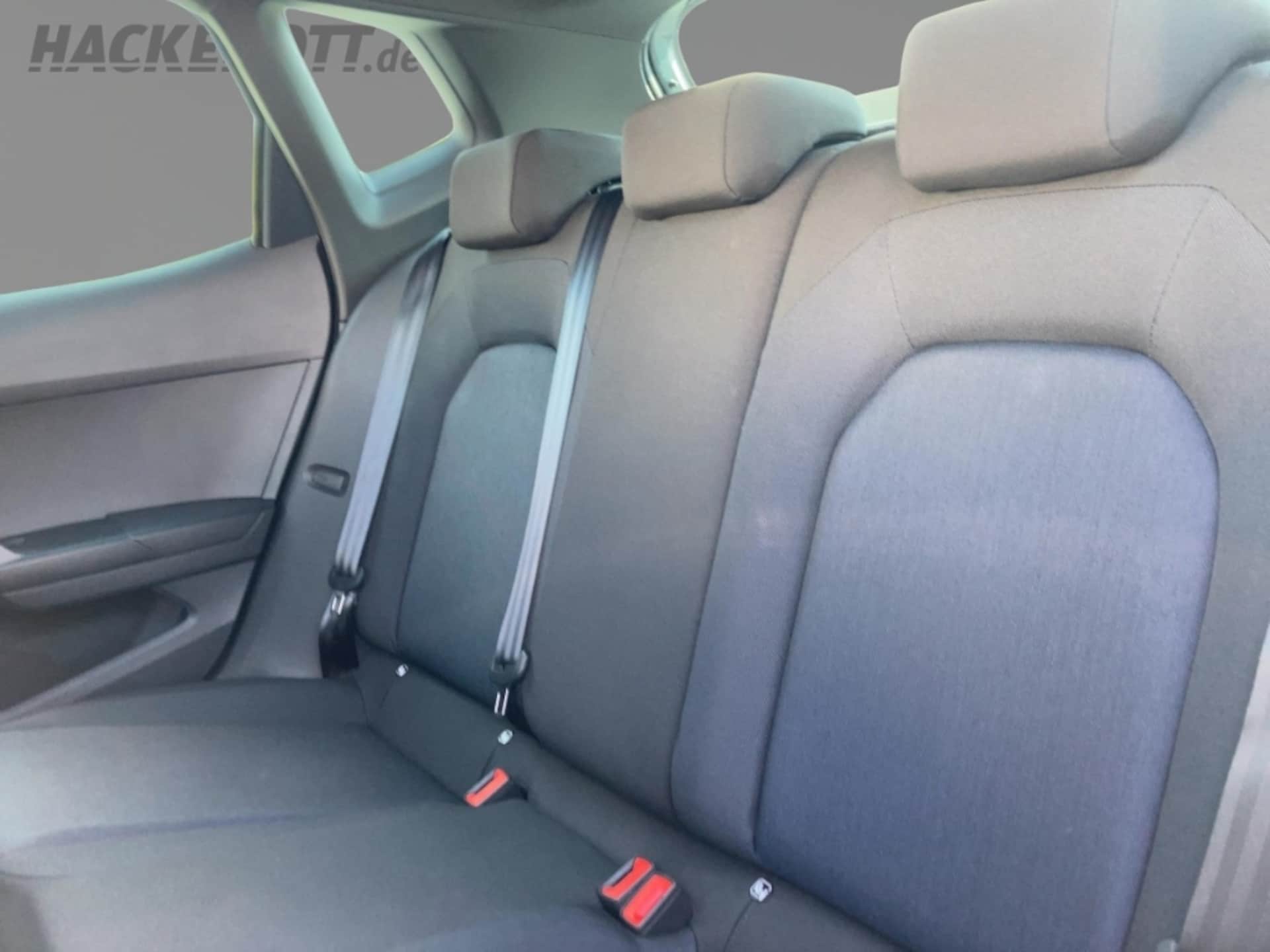SEAT Arona FR