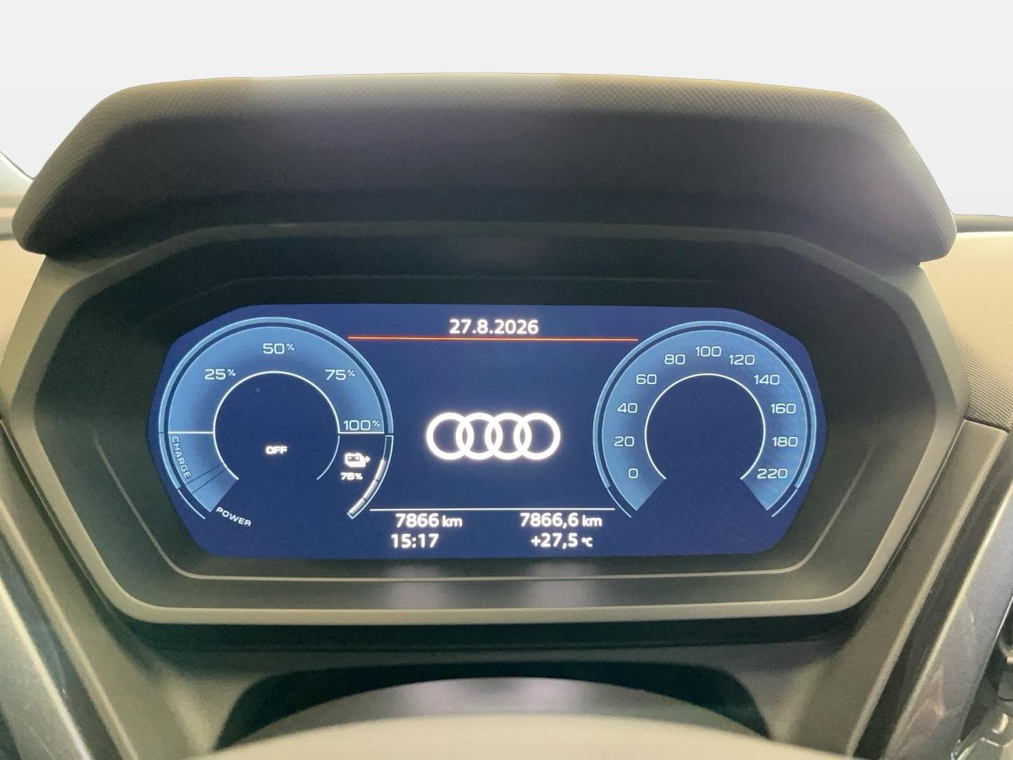 Bild über Audi Q4 e-tron 40 e-tron - für weitere Informationen kontaktieren Sie den Audi Partner