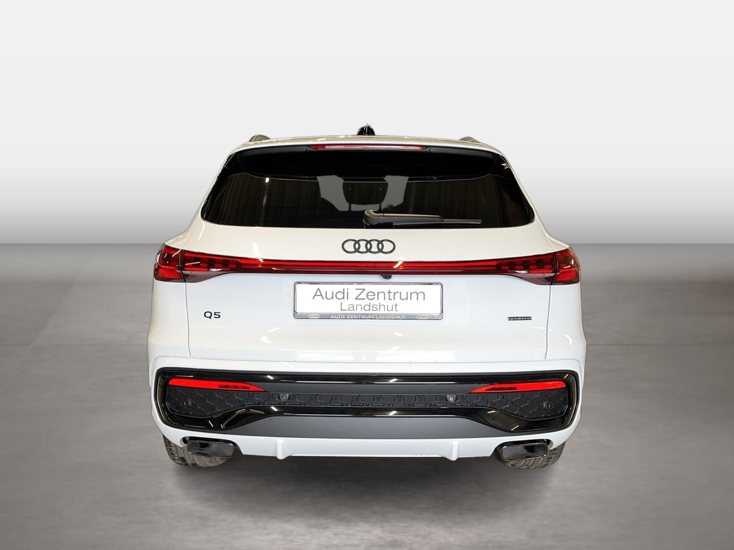 Bild über Audi Q5 SUV e-hybrid e-hybrid quattro S tronic - für weitere Informationen kontaktieren Sie den Audi Partner