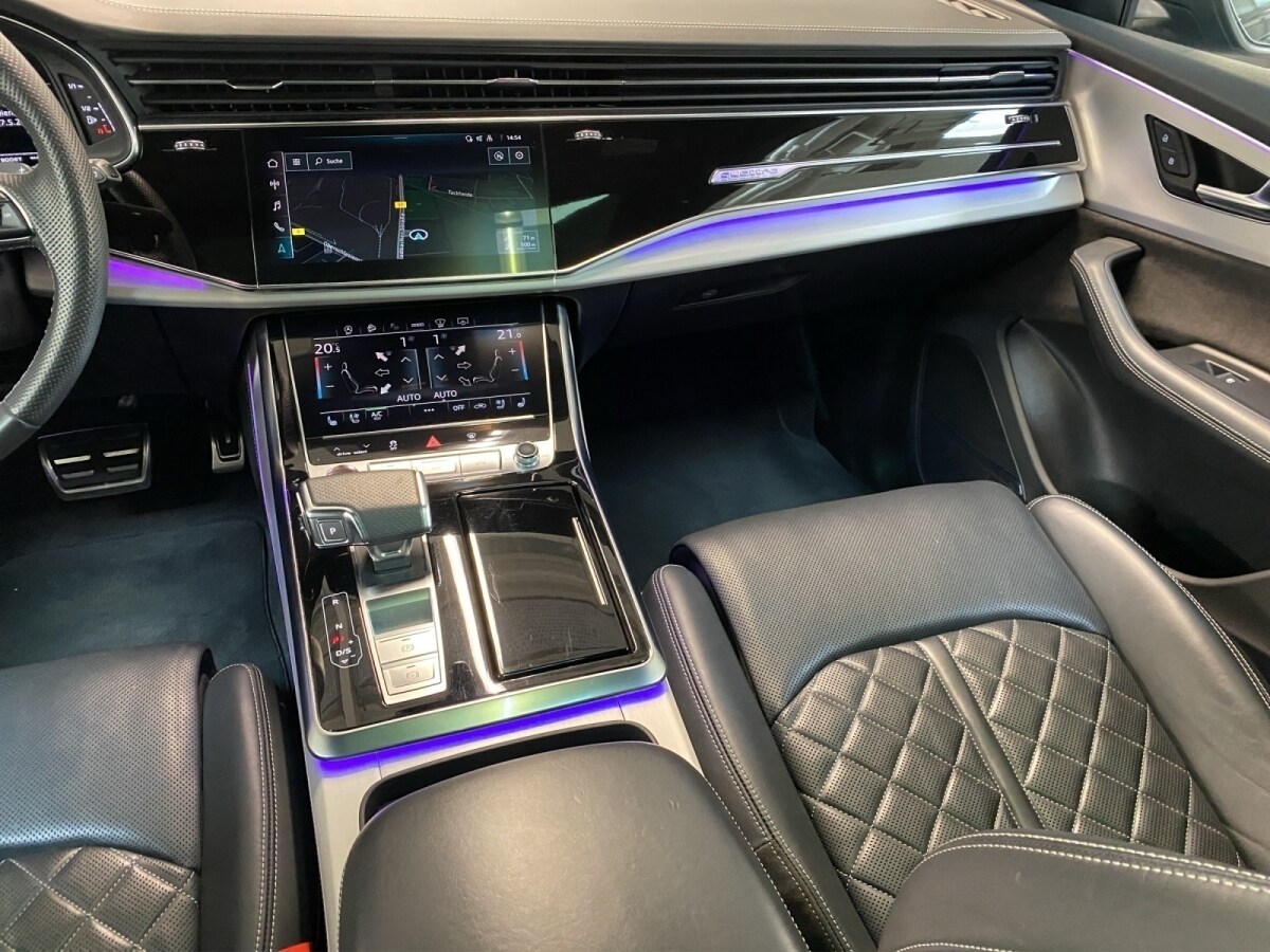 Image about Audi SQ8 TFSI quattro tiptronic