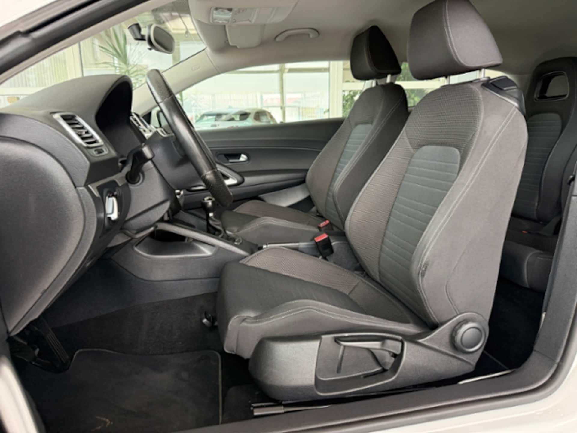 Volkswagen Scirocco Sport