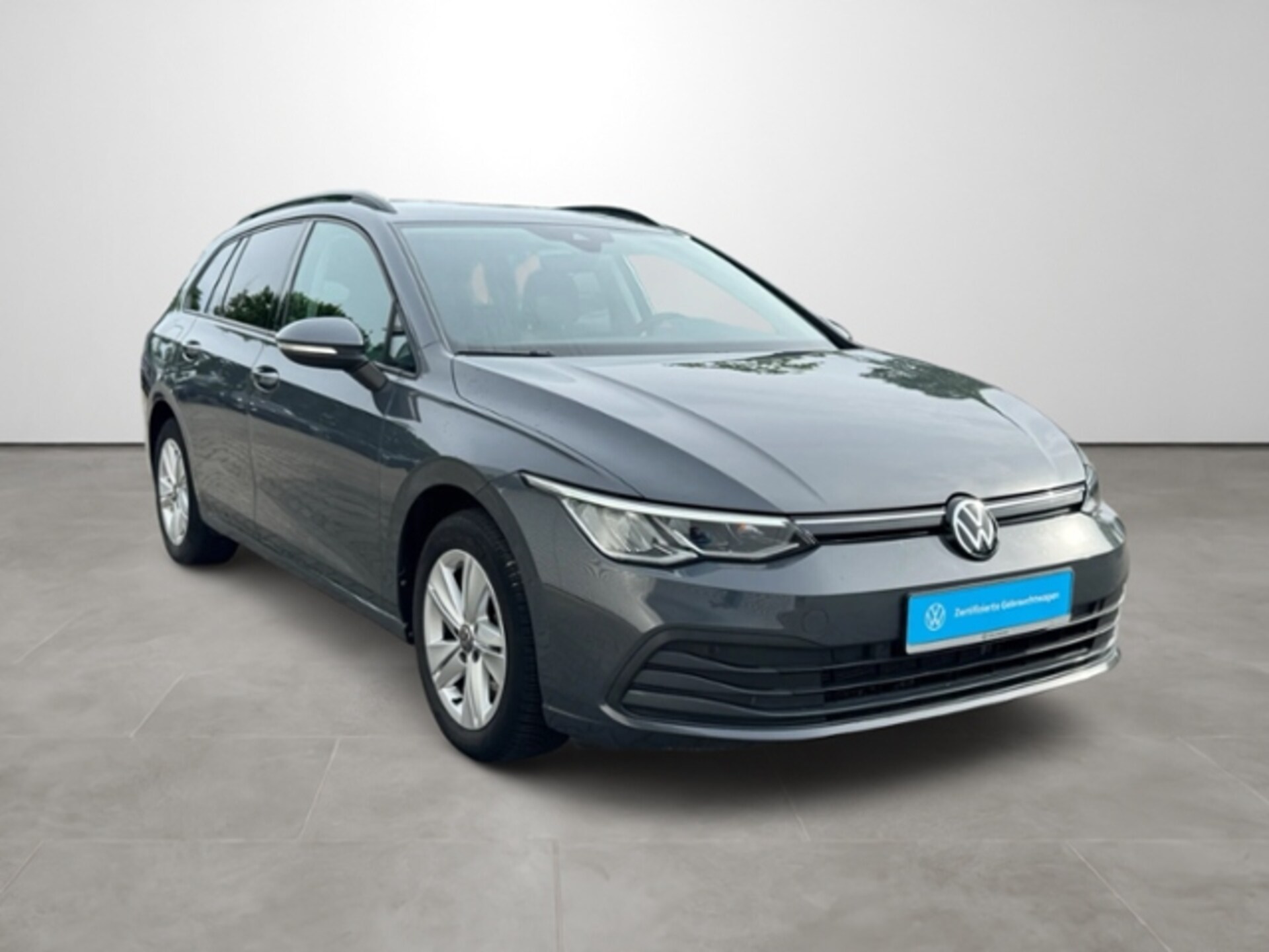 Volkswagen Golf Variant Life