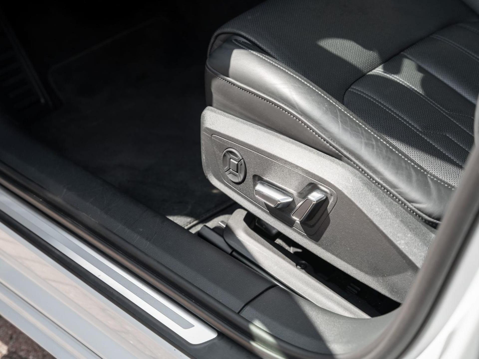 Audi A6 Avant TFSI e Design