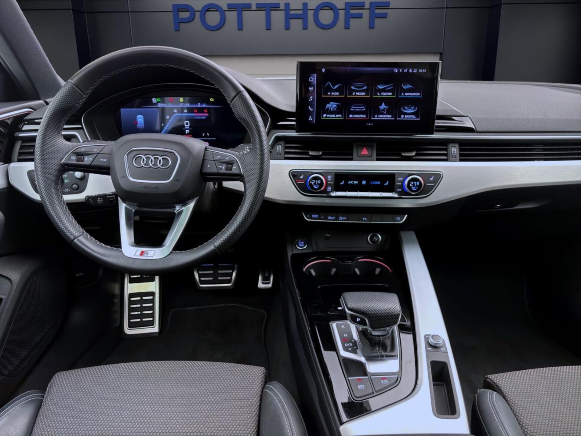 Audi A4 Avant Advanced