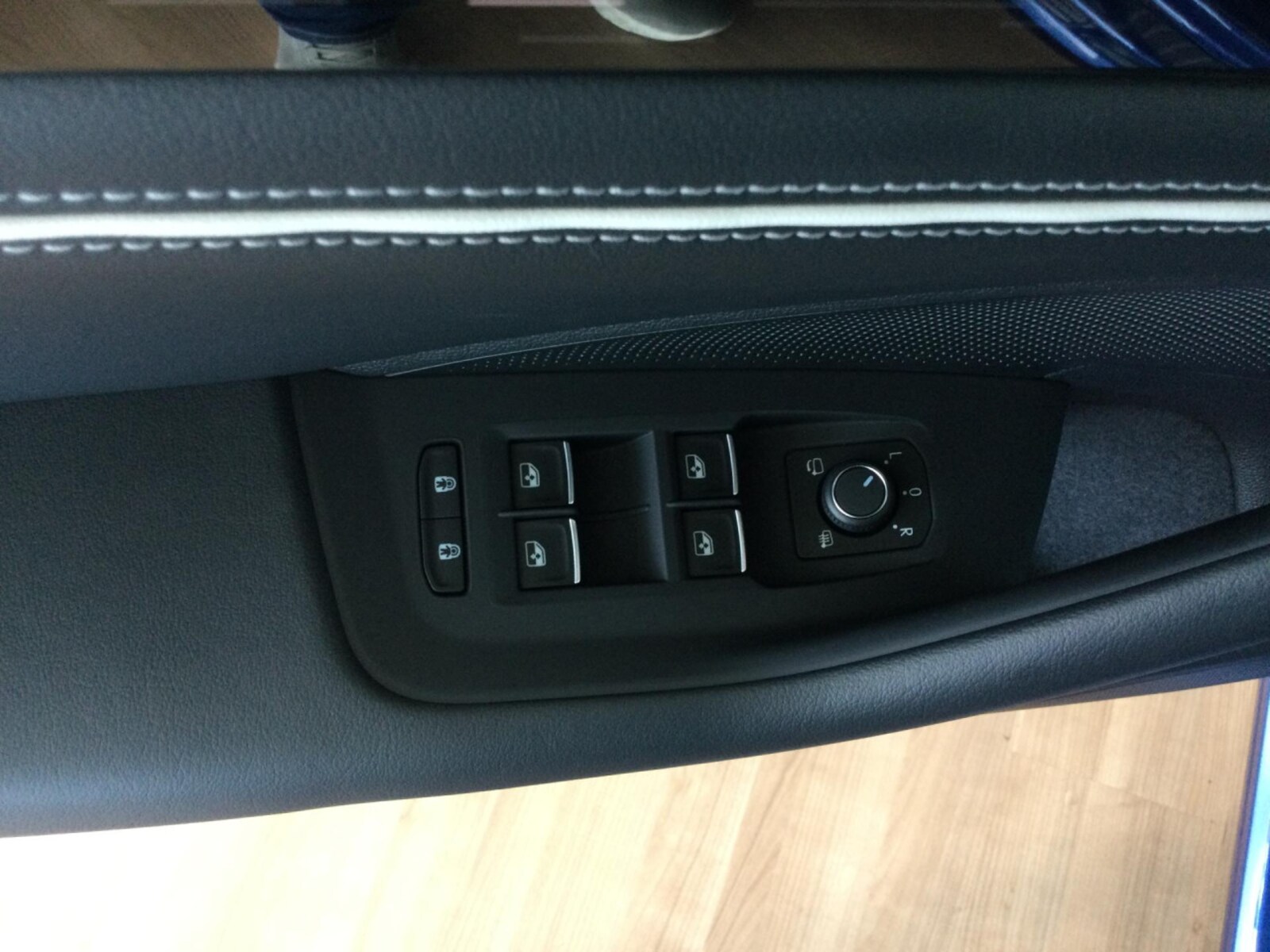 Volkswagen Passat – Bild 13