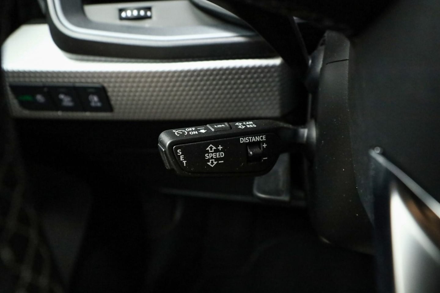 Bild über Audi A1 allstreet 35 TFSI S tronic - für weitere Informationen kontaktieren Sie den Audi Partner