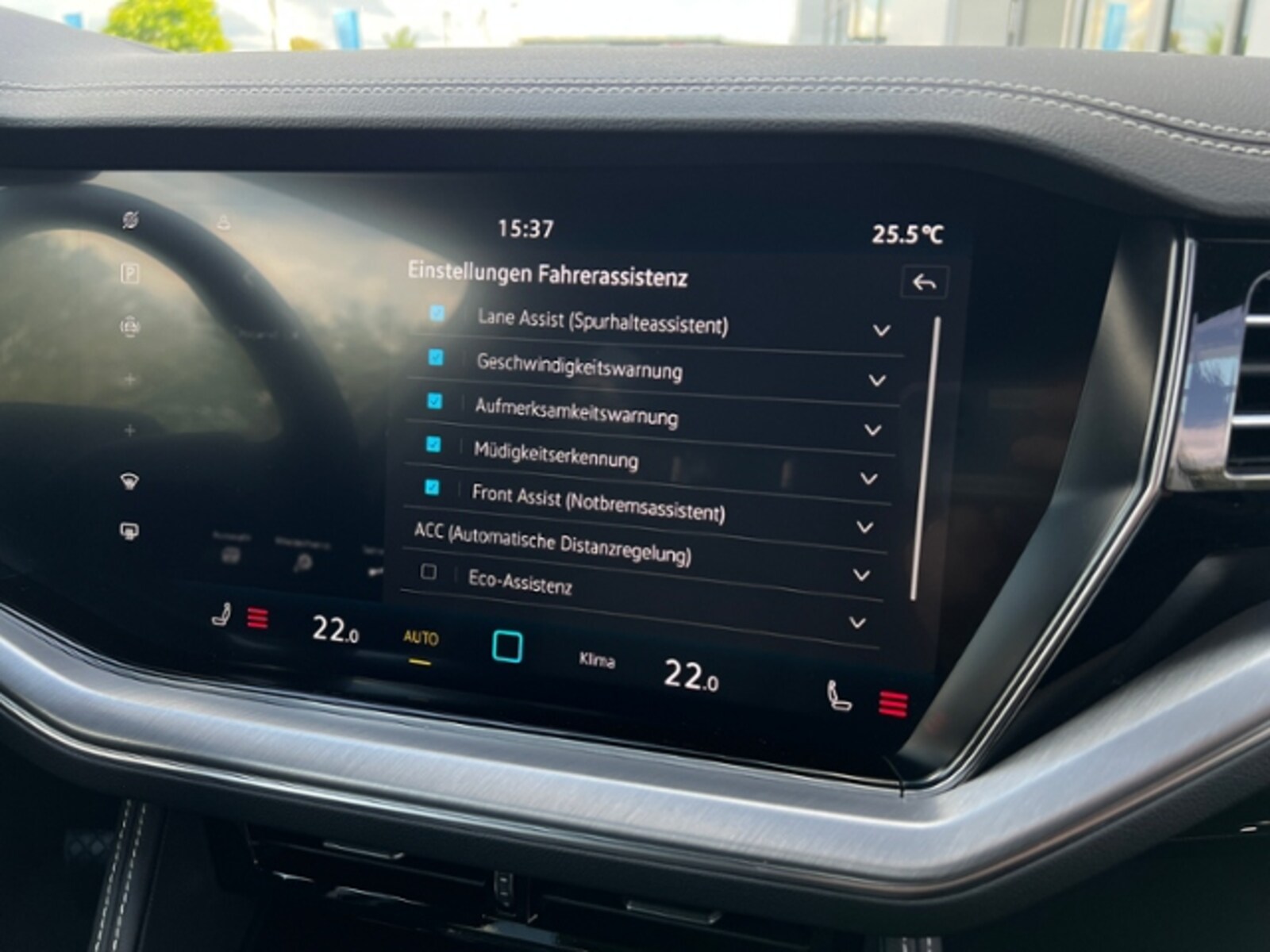 Volkswagen Touareg – Bild 17