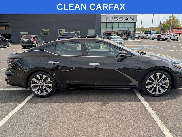 2023 Nissan Maxima