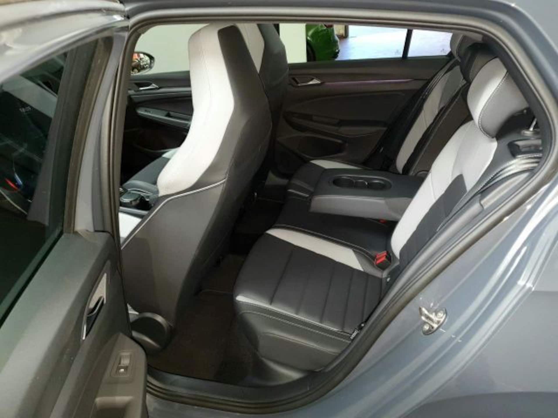 Volkswagen Golf GTE
