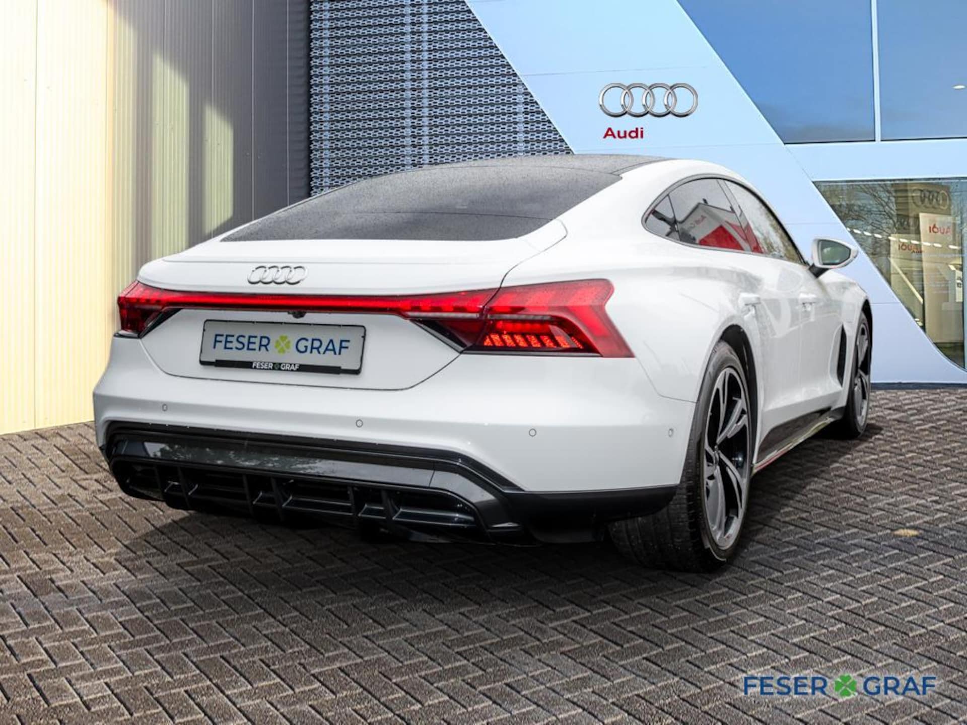 Audi e-tron GT quattro