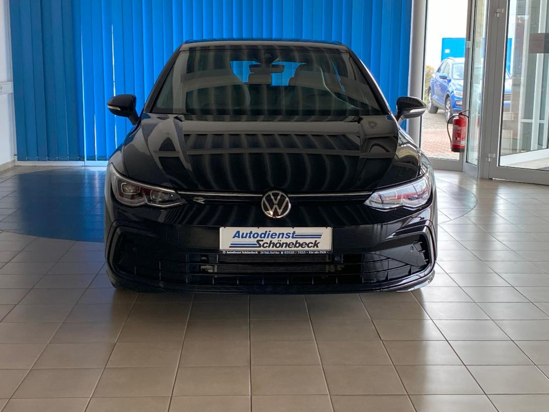 Volkswagen Golf R-Line