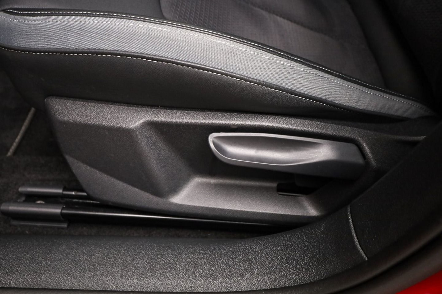 Bild über Audi A1 allstreet 35 TFSI S tronic - für weitere Informationen kontaktieren Sie den Audi Partner