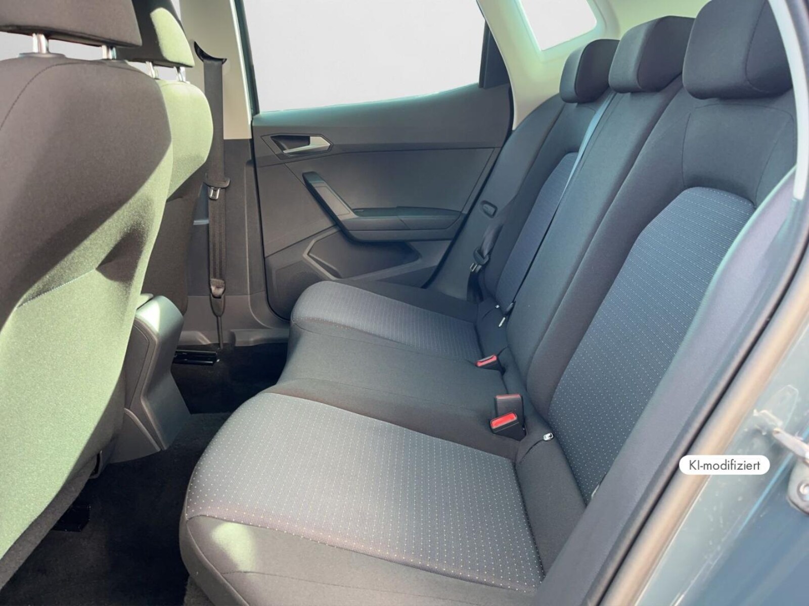 SEAT Arona – Bild 14