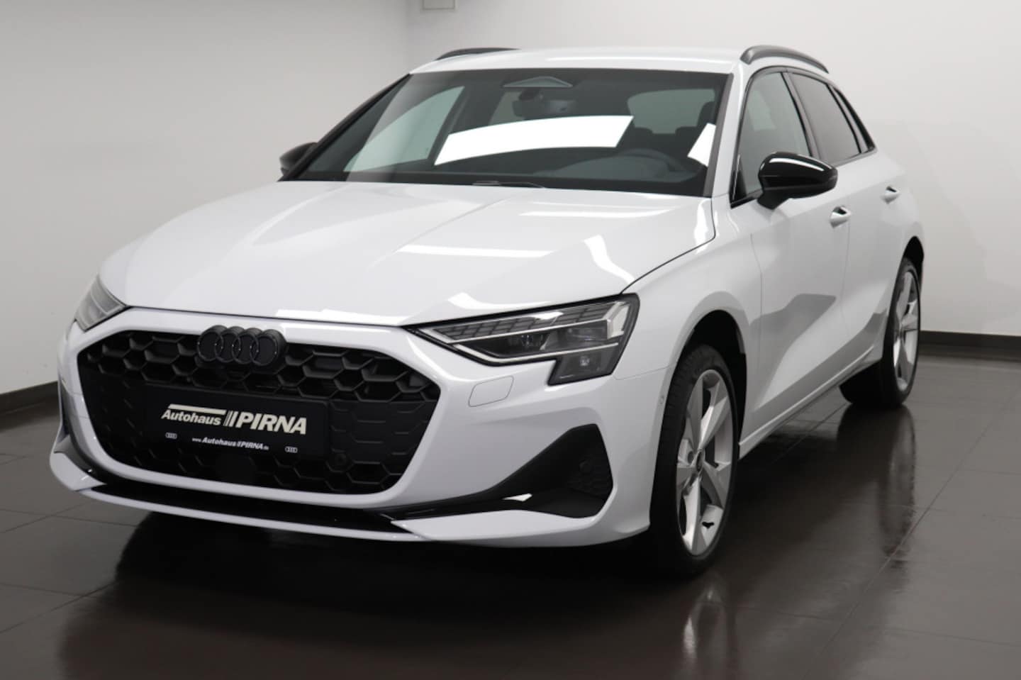 Bild über Audi A3 Sportback TFSI 85 kW S tronic - für weitere Informationen kontaktieren Sie den Audi Partner