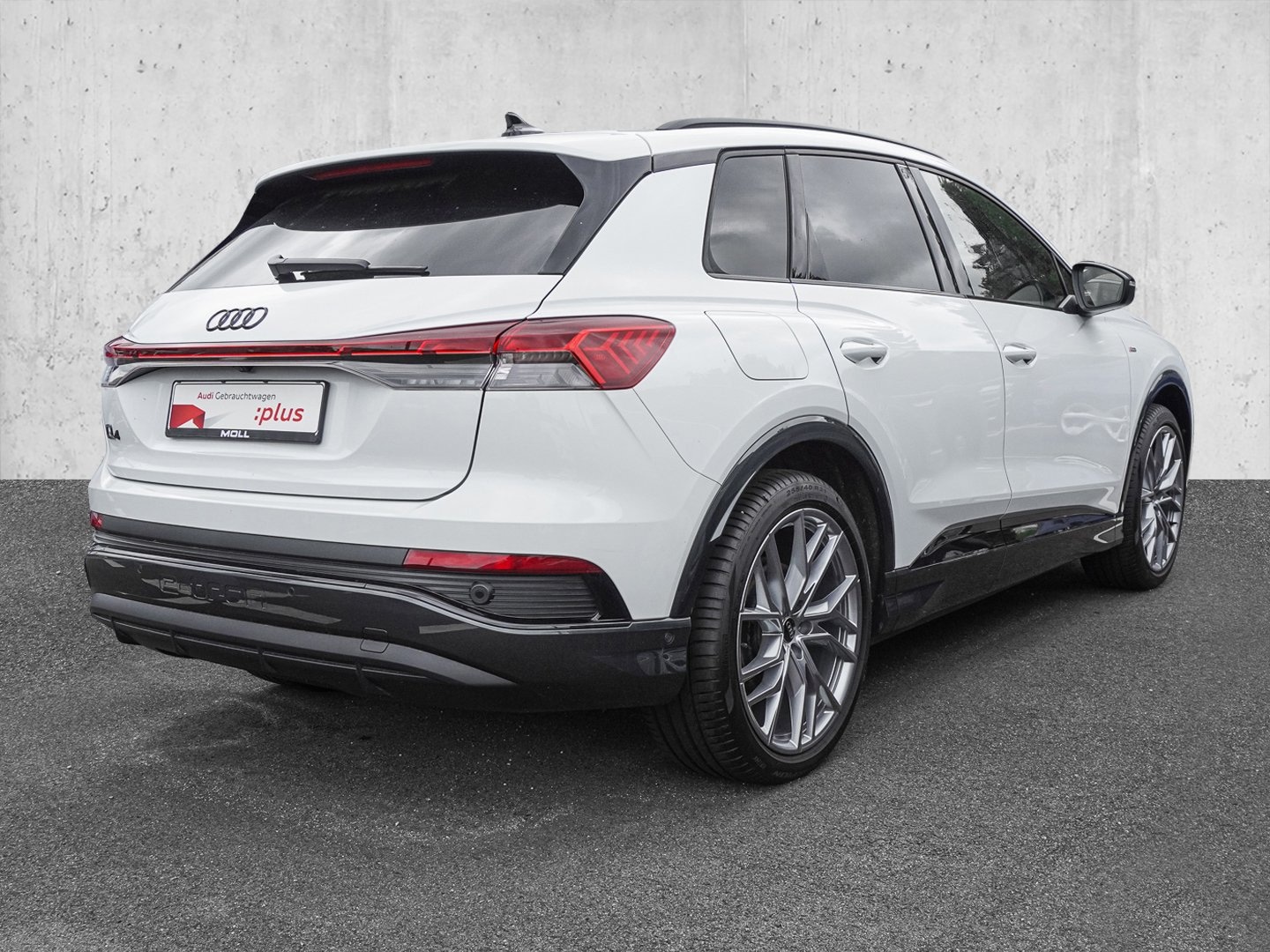 Bild über Audi Q4 e-tron 45 e-tron - für weitere Informationen kontaktieren Sie den Audi Partner