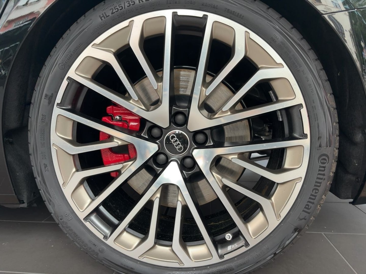 Bild über Audi A6 Limousine TFSI quattro 270 kW S tronic - für weitere Informationen kontaktieren Sie den Audi Partner