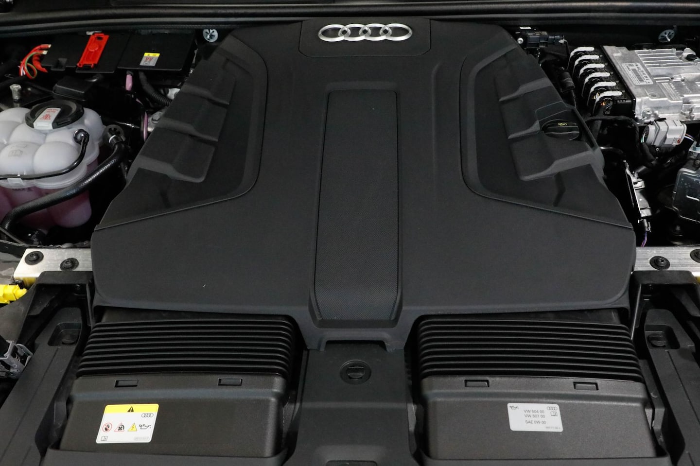 Bild über Audi Q7 SUV 45 TDI quattro tiptronic - für weitere Informationen kontaktieren Sie den Audi Partner