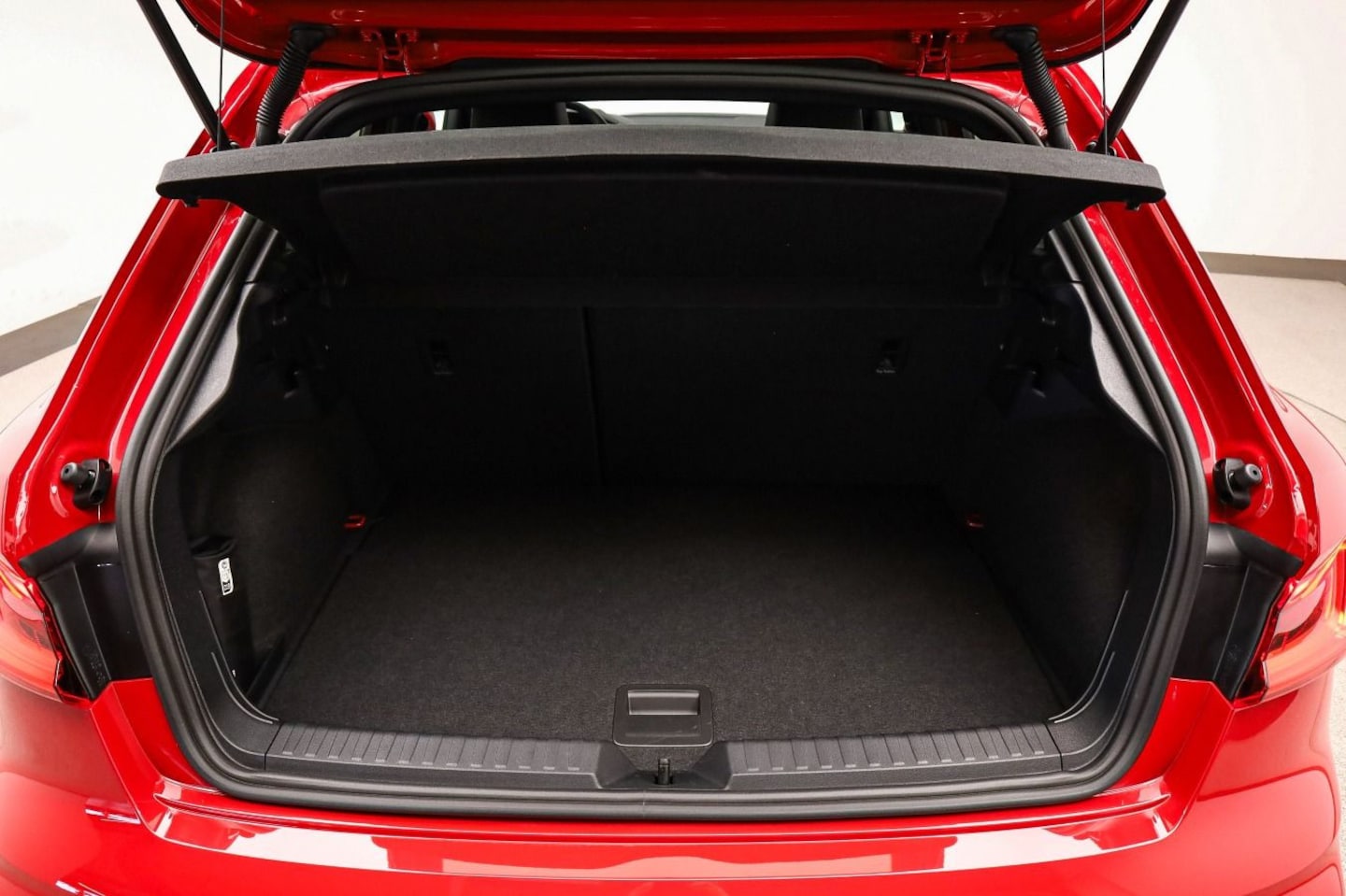 Bild über Audi A1 allstreet 35 TFSI S tronic - für weitere Informationen kontaktieren Sie den Audi Partner