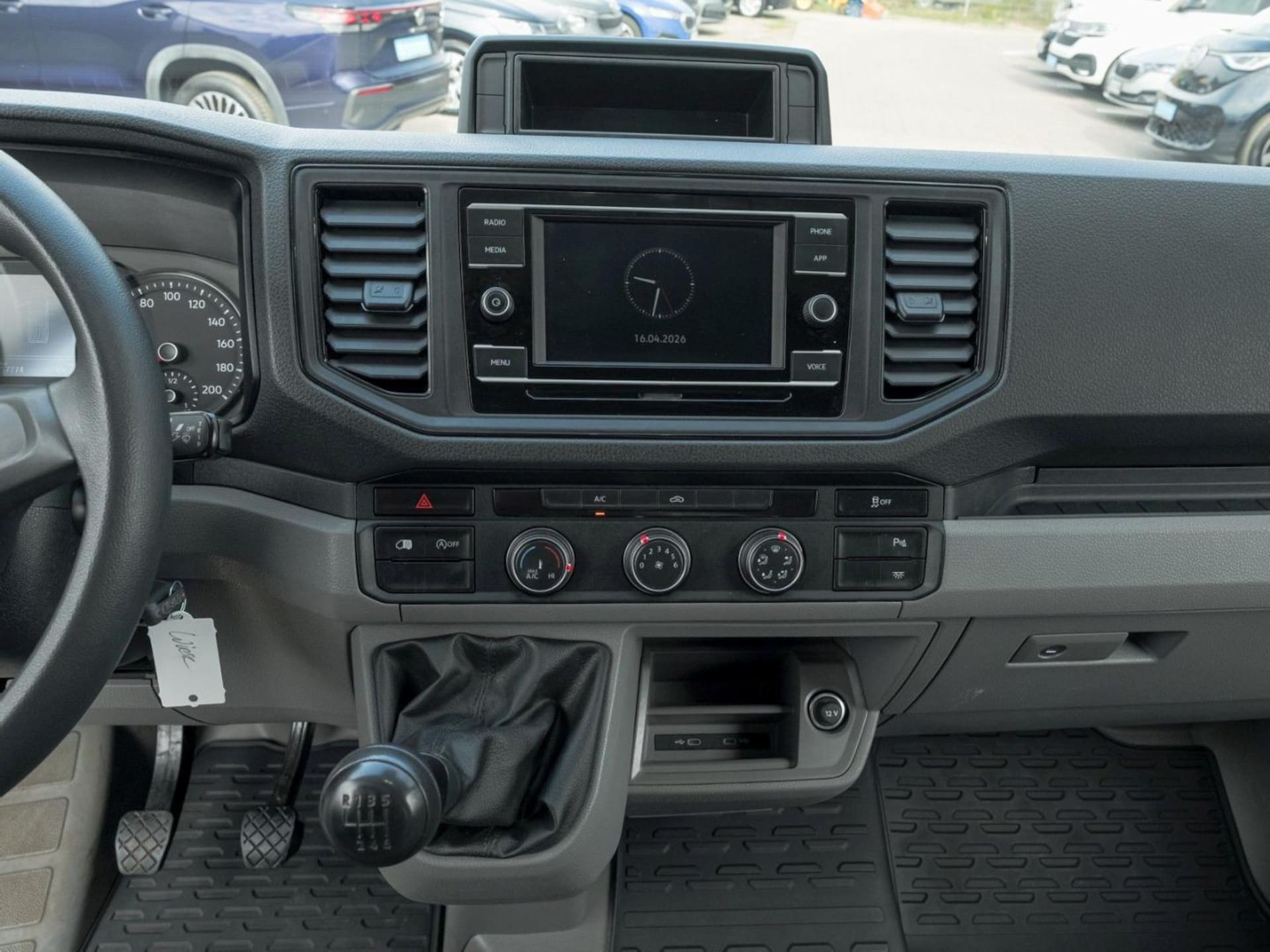 Volkswagen Crafter Kasten langer Radstand